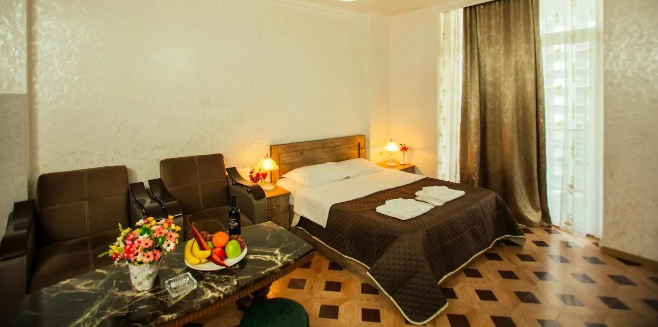 Royal Apartments Batumi 0*,